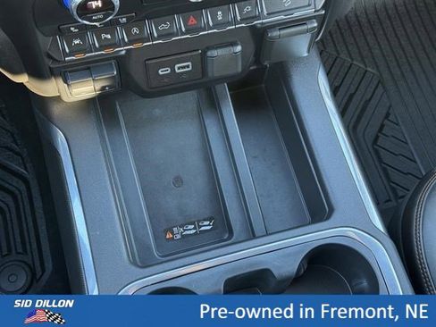 Used 2020 GMC Sierra 1500 AT4 w/ AT4 Premium Package AWD/4WD image 14