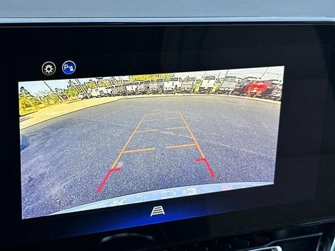 New 2026 Chevrolet Equinox ACTIV w/ LPO, Floor Liner Package image 19