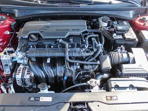 Certified 2025 Hyundai Elantra Sport w/ Cargo Package FWD image 13