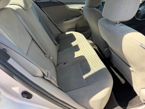 Used 2013 Toyota Corolla LE w/ Premium Pkg FWD image 22
