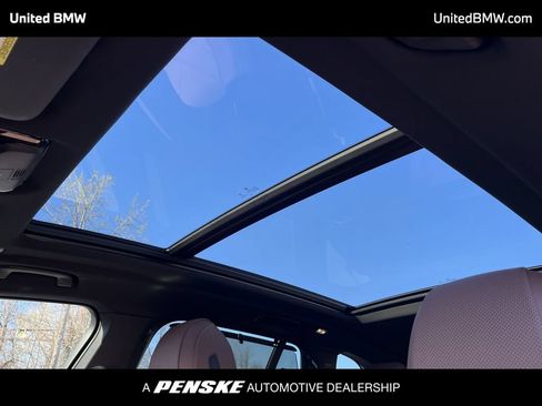Used 2024 BMW X5 xDrive50e w/ M Sport Package AWD/4WD image 19