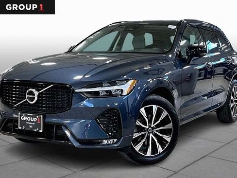 Used 2023 Volvo XC60 B5 Plus w/ Climate Package image 1