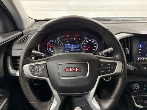 Used 2024 GMC Terrain SLE image 14