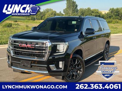 Used 2023 GMC Yukon XL SLT w/ SLT Premium Package
