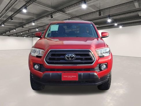 Used 2023 Toyota Tacoma SR5 w/ Technology Package AWD/4WD image 18