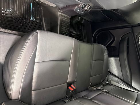 Used 2017 Subaru Outback 2.5i Limited image 18