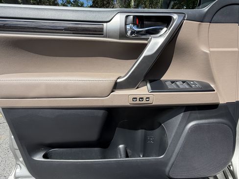 Certified 2023 Lexus GX 460 Premium w/ Premium Package AWD/4WD image 12