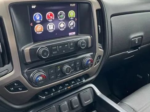 Used 2016 GMC Sierra 1500 Denali w/ Enhanced Driver Alert Package AWD/4WD image 27