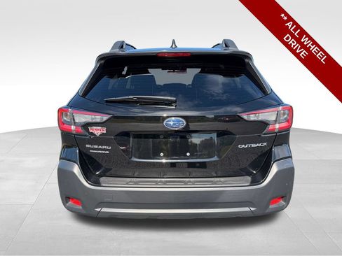 Used 2023 Subaru Outback Premium AWD/4WD image 5