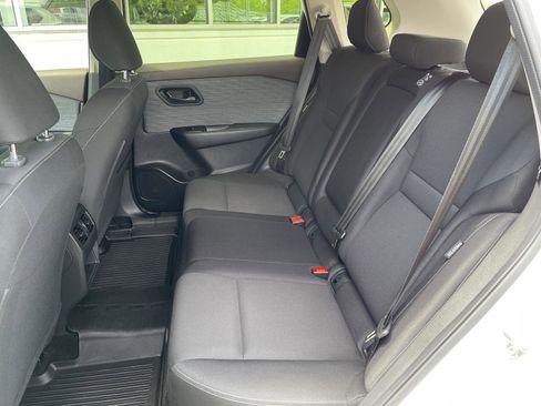 Used 2023 Nissan Rogue S FWD image 31