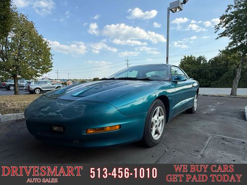 Used 1994 Pontiac Firebird Coupe image 1