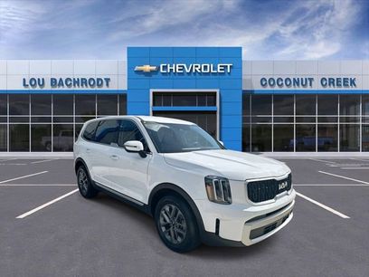 Used 2024 Kia Telluride LX