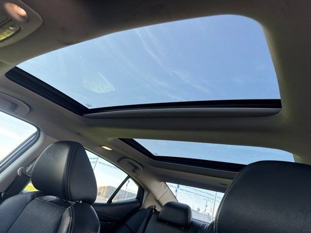 Used 2019 Nissan Maxima 3.5 SL w/ Floor Mat Group FWD image 35