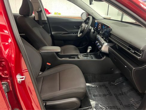 New 2026 Hyundai Kona SE image 12