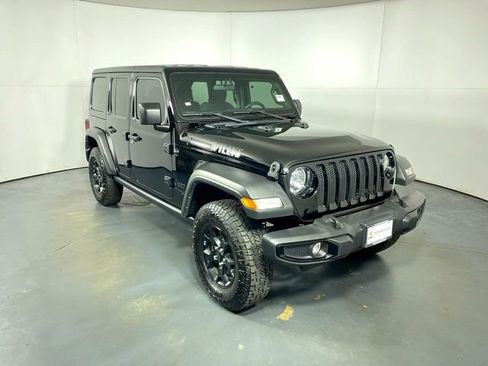 Used 2021 Jeep Wrangler Unlimited Willys image 3