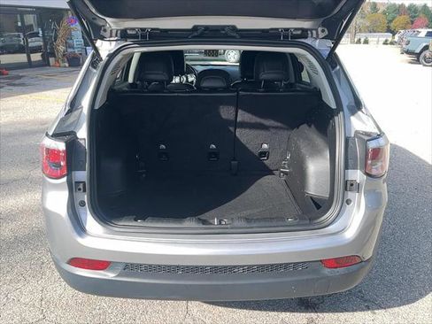 Certified 2019 Jeep Compass Latitude w/ Popular Equipment Group image 19