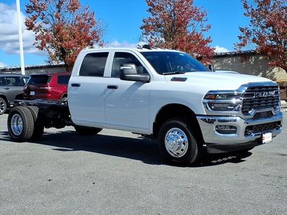 New 2026 RAM 3500 Tradesman w/ Chrome Appearance Group