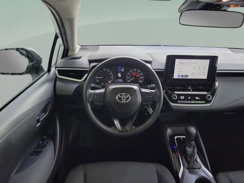 Used 2024 Toyota Corolla LE image 20