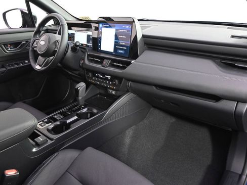 New 2026 Subaru Outback Touring image 15