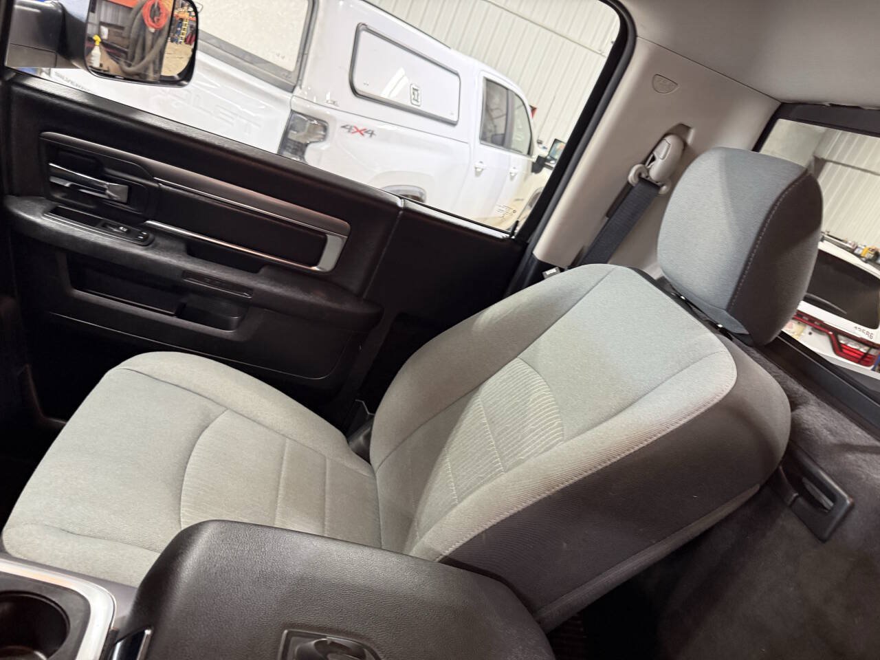 Used 2022 RAM 2500 Tradesman w/ Protection Group AWD/4WD image 25