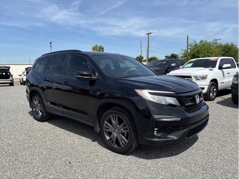 Used 2022 Honda Pilot Sport image 3