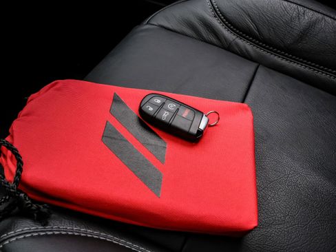 Used 2019 Dodge Charger Scat Pack w/ Navigation & Travel Group RWD image 64