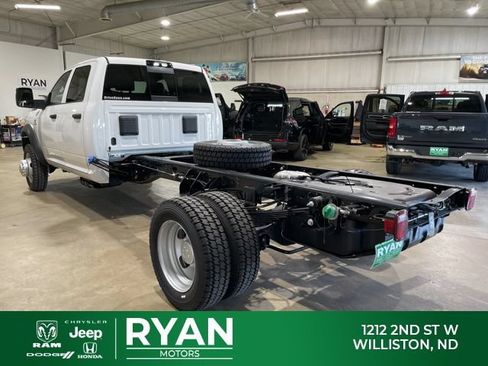 New 2026 RAM 5500 Tradesman AWD/4WD image 5