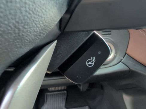 Used 2022 Subaru Outback Touring image 18