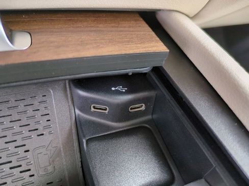 Certified 2024 Mercedes-Benz GLE 450 4MATIC image 21