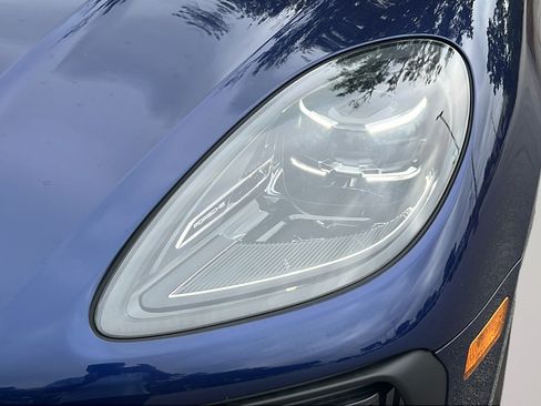 New 2026 Porsche Macan S AWD/4WD image 11