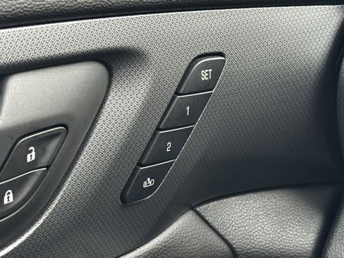 Used 2019 Chevrolet Traverse Premier w/ Redline Edition image 36