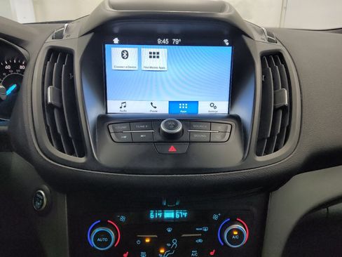 Used 2019 Ford Escape SE FWD image 25