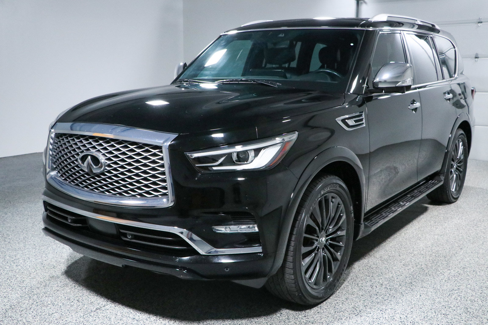 Used 2023 INFINITI QX80 Sensory w/ Cargo Package AWD/4WD image 37