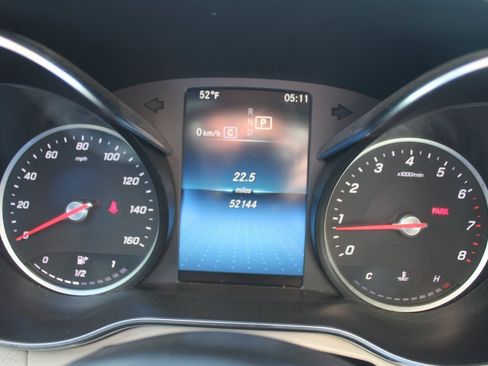 Certified 2020 Mercedes-Benz GLC 300 image 33