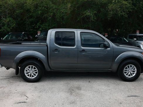 Used 2019 Nissan Frontier SV w/ Value Truck Package RWD image 7