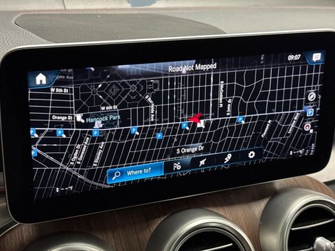 Used 2020 Mercedes-Benz GLC 43 AMG 4MATIC image 26