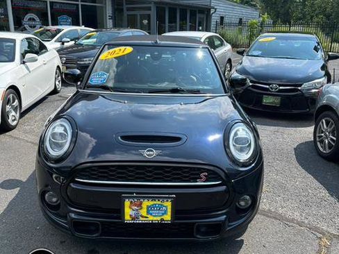 Used 2021 MINI Cooper S image 15