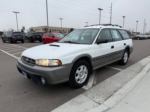 Used 1997 Subaru Legacy Wagon image 4