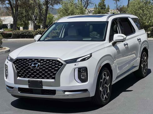 Used 2022 Hyundai Palisade Calligraphy w/ Cargo Package FWD image 19