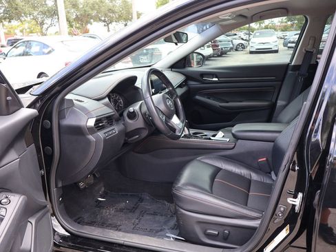 Used 2022 Nissan Altima 2.5 SR FWD image 25