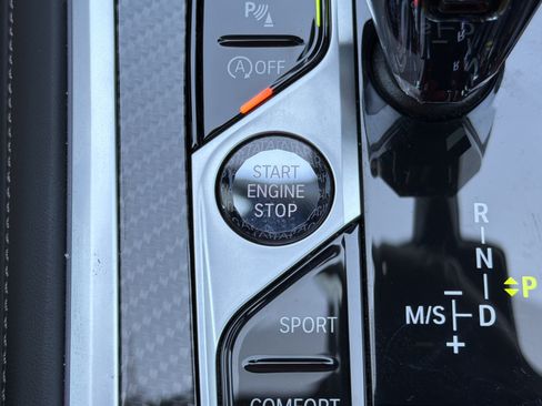 Used 2025 BMW M850i xDrive AWD/4WD image 11