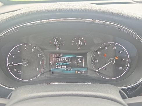 Used 2018 Buick Encore Preferred FWD image 40