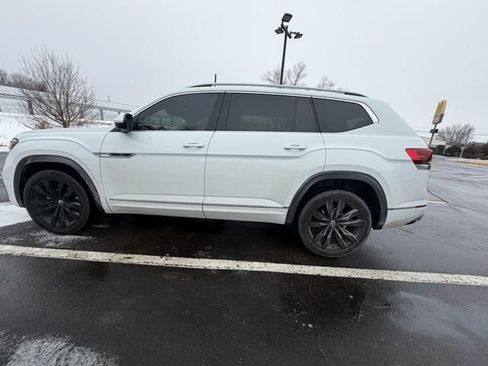 Used 2022 Volkswagen Atlas SEL Premium image 4