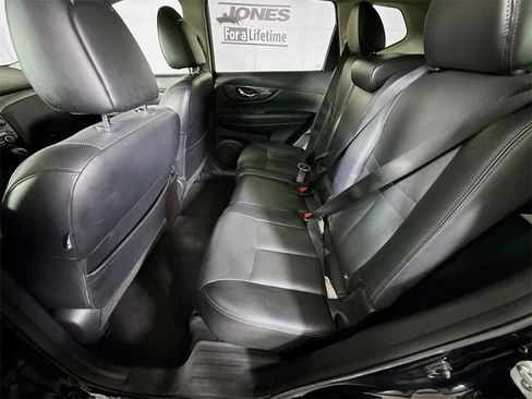 Used 2015 Nissan Rogue SL w/ SL Premium Package image 27