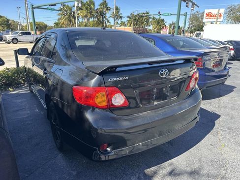 Used 2010 Toyota Corolla S image 5