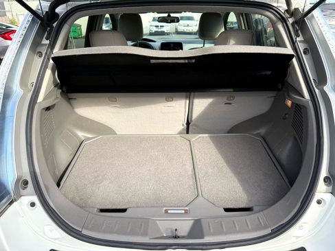 Used 2013 Nissan Leaf SV w/ LED & Quick Charge Pkg image 17
