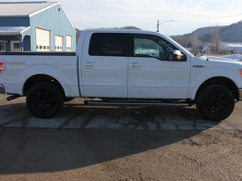 Used 2011 Ford F150 Lariat w/ Lariat Chrome Pkg image 4