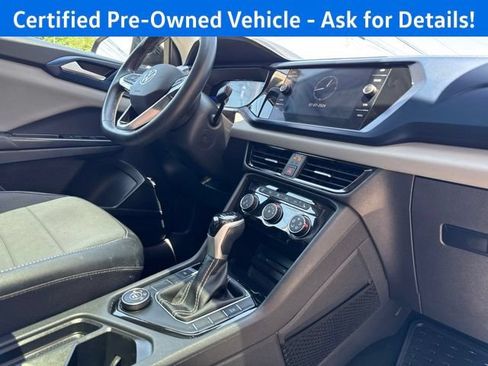Used 2023 Volkswagen Taos SE w/ Panoramic Sunroof Package AWD/4WD image 27