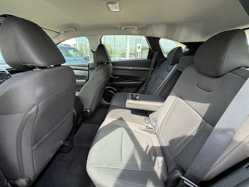 Used 2023 Hyundai Tucson SE AWD/4WD image 15