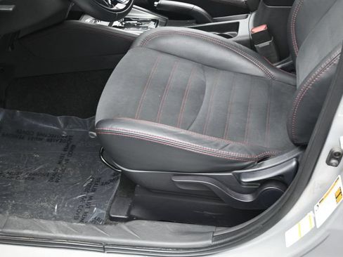 Used 2024 Mitsubishi Outlander Sport AWD image 13